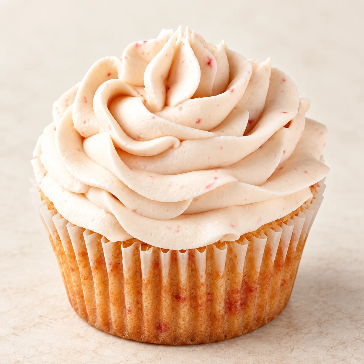 Strawberry Blast cupcake by Kakey Mae