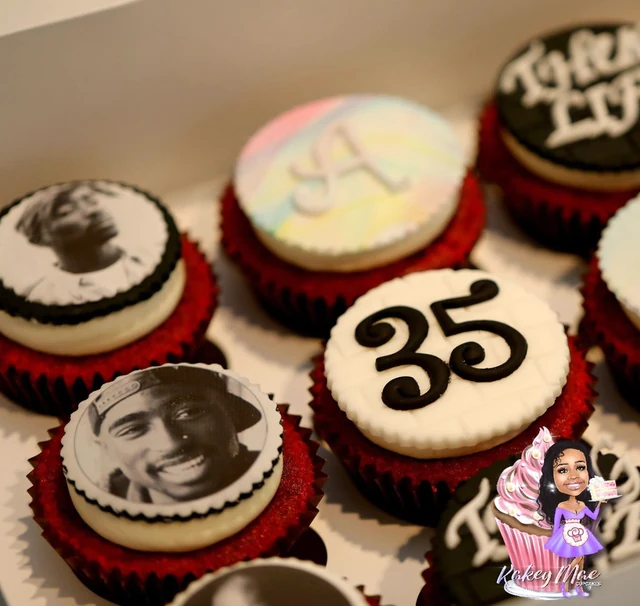 Personalized birthday cupcakes by Kakey Mae. Portrait toppers and custom birthday details on a coordinated cupcake set.